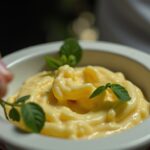 La sauce au beurre blanc revisitée : le secret du chef pour une recette sans vin inédite